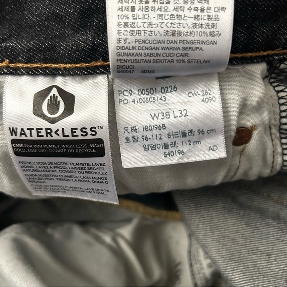 Levi’s Black 501 Jeans | Size 38x32 - Picture 6 of 6